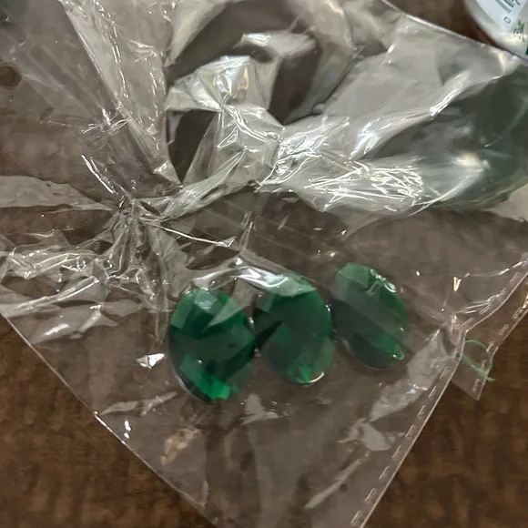 Revolution Emerald Green Sequin Performance Dress - Picture 4 of 6